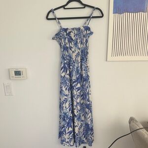 H&M Blue and Cream Patterned Dress